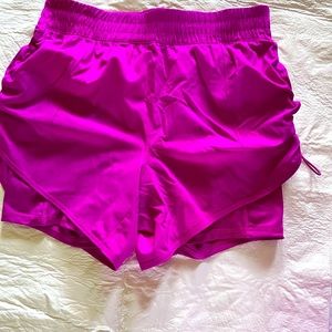 Avia Women's Shorts size M